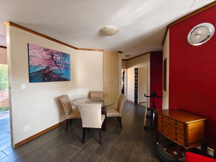 3 Bedroom Property for Sale in Langenhovenpark Free State